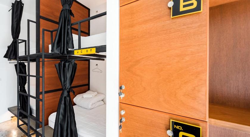 Image of 1 Person in 4-Bed Dormitory - Female Only 6