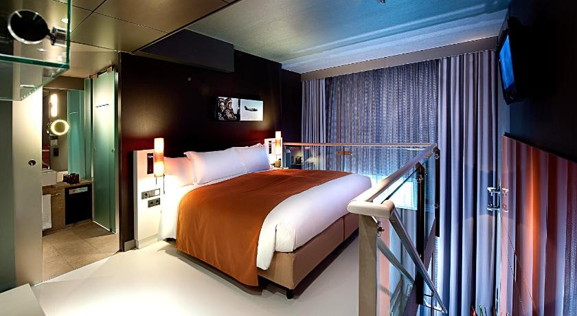 Image of Prestige Suite 6