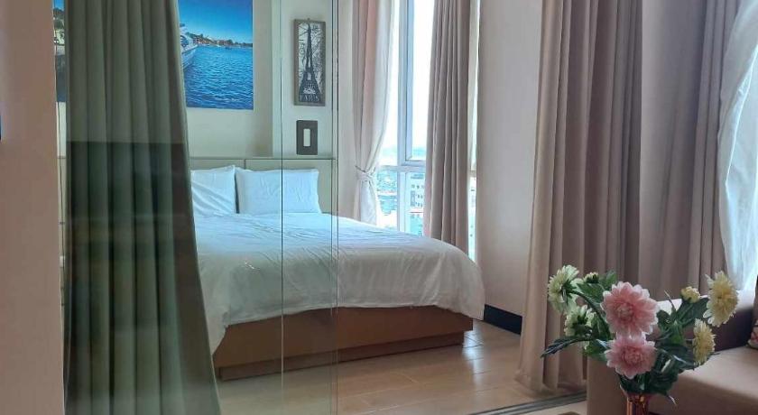 EGO's CONDO-Mactan NewTown Cebu-1BR photo