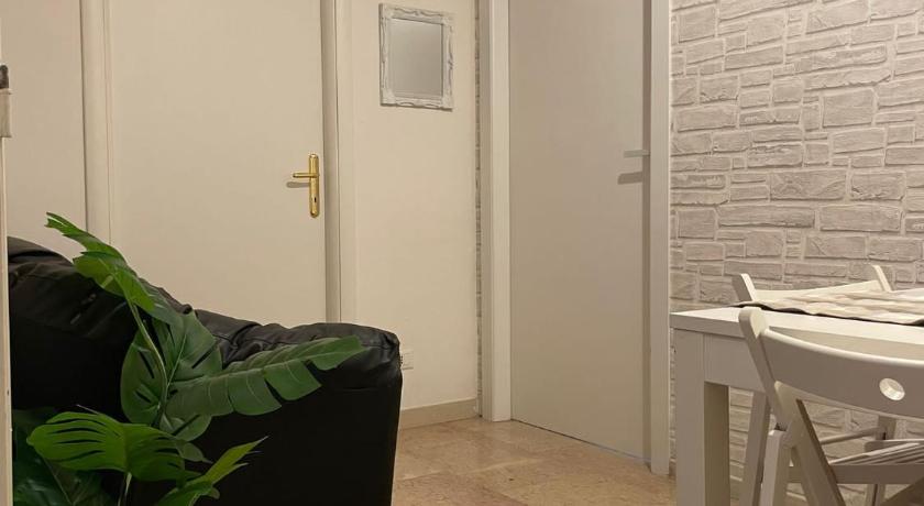 ローマ Group Apartment Roma 3つ星 シングルルーム プール