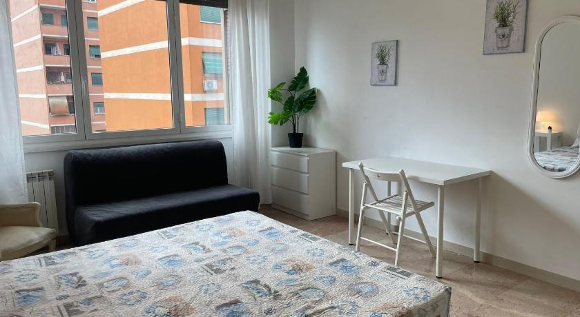 ローマ Group Apartment Roma 3つ星 シングルルーム 眺望