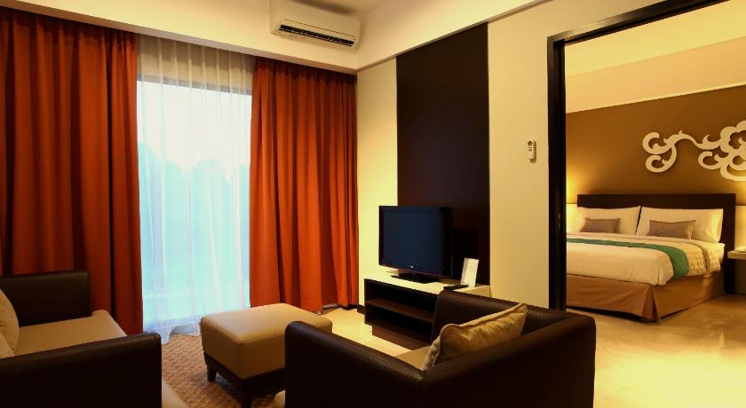 Image of Executive Suite 2