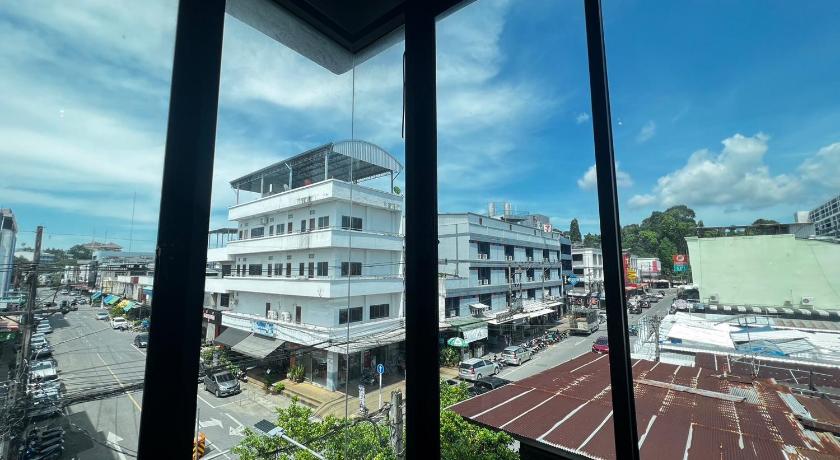 Srisawara Casa Hotel - image 16