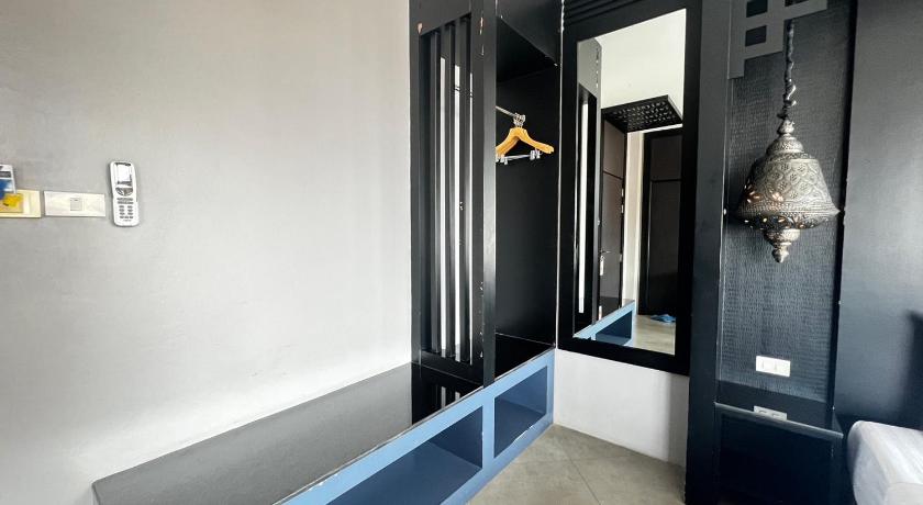 Image of Superior City View Double Bed 10