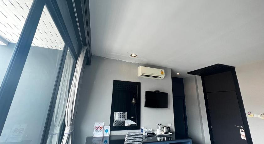 Image of Superior City View Double Bed 11