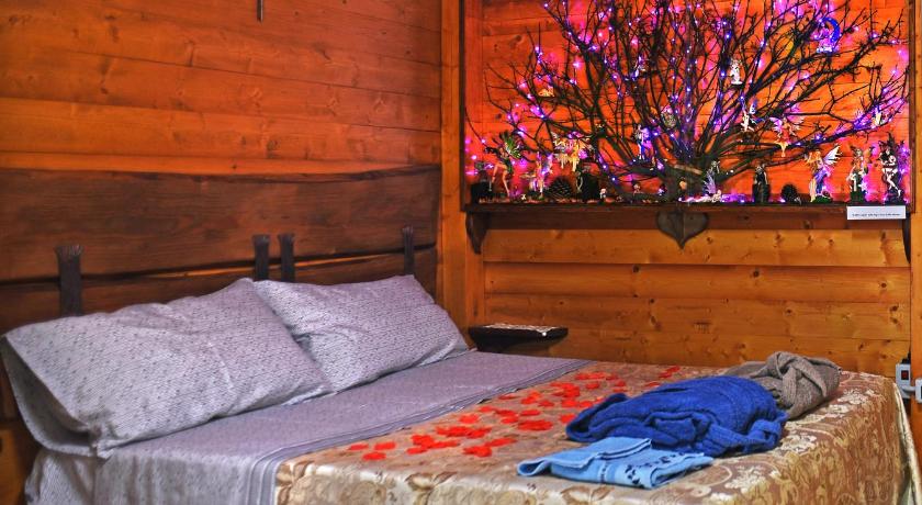 CHALET NEL BOSCO - TENUTA BOCCHINERI