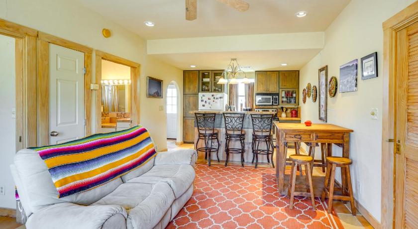 Vibrant Terlingua Vacation Rental Near Big Bend!