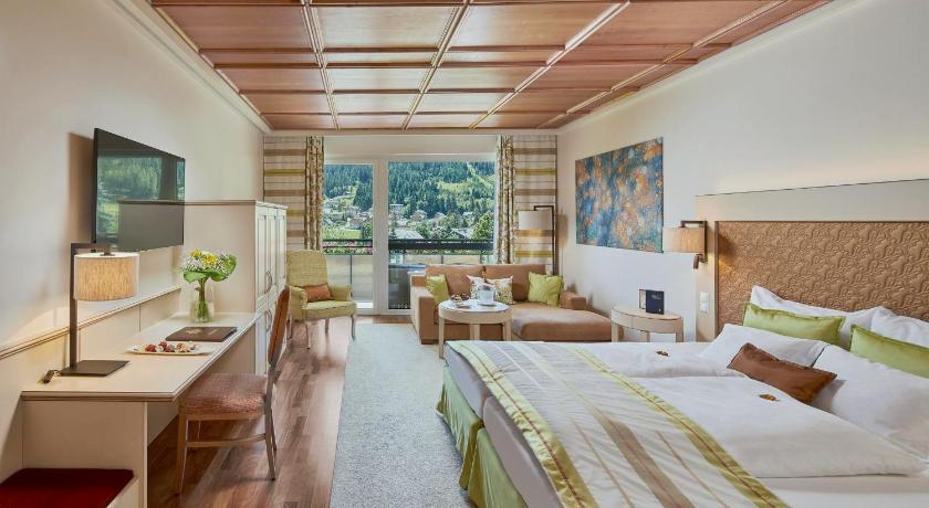 Image of Junior Suite with Balcony 0