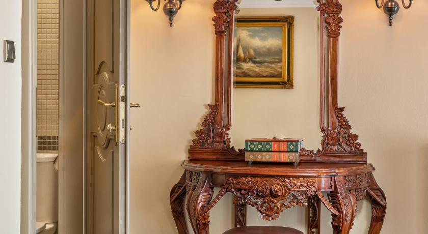 Imagen de 1 King Duplex Suite 8