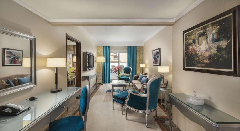 Image of KING ONE BED ROOM SUITE WITH CITY VIEW 4