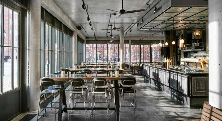 베를린 Telegraphenamt 5성급 호텔 로비