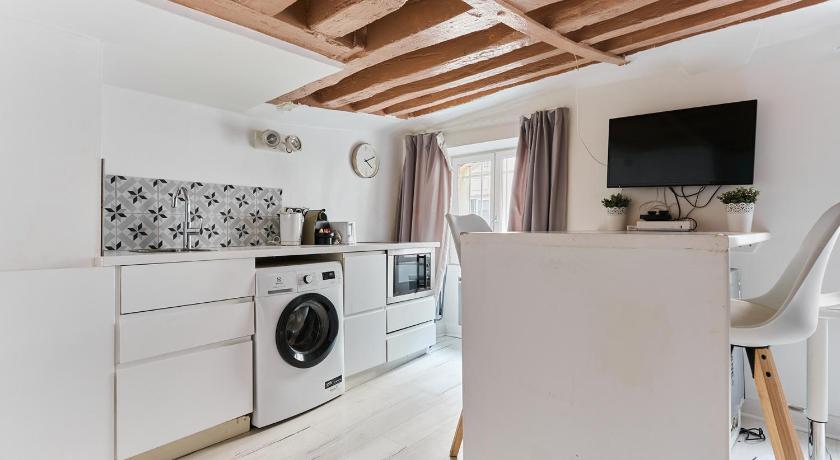 Image of Studio Apartment 1