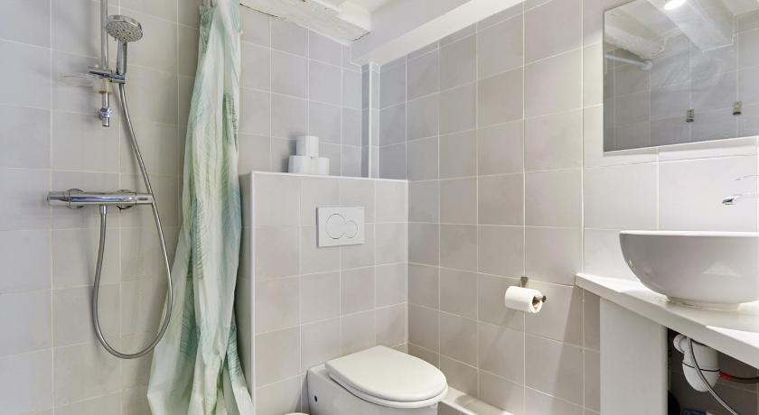 Image of Studio Apartment 2