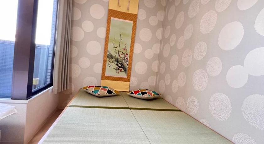 大阪 大阪旅・四葉　 3つ星 ゲストハウス ロビー