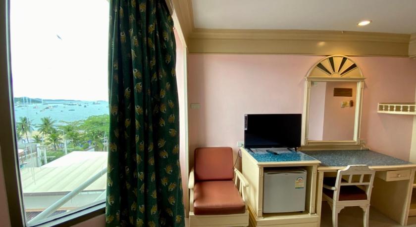 スーペリア　ダブルベッド (Superior Double Bed)の画像 13