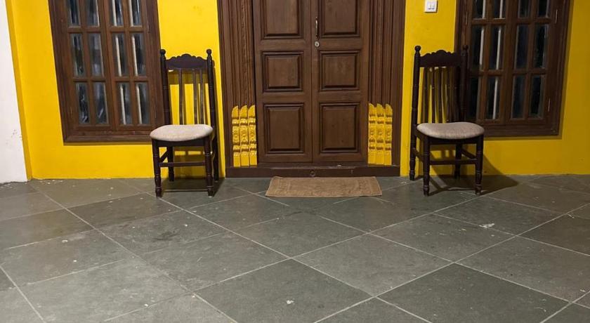 Serene Villa - image 13