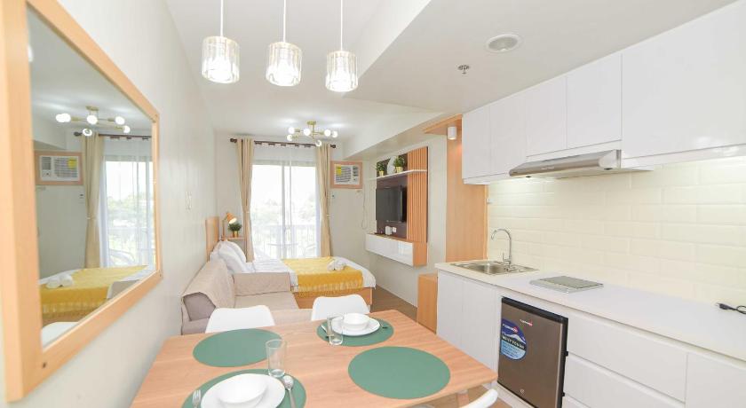 Pinesuites Tagaytay - By RcplacePH Unit 312 - image 11