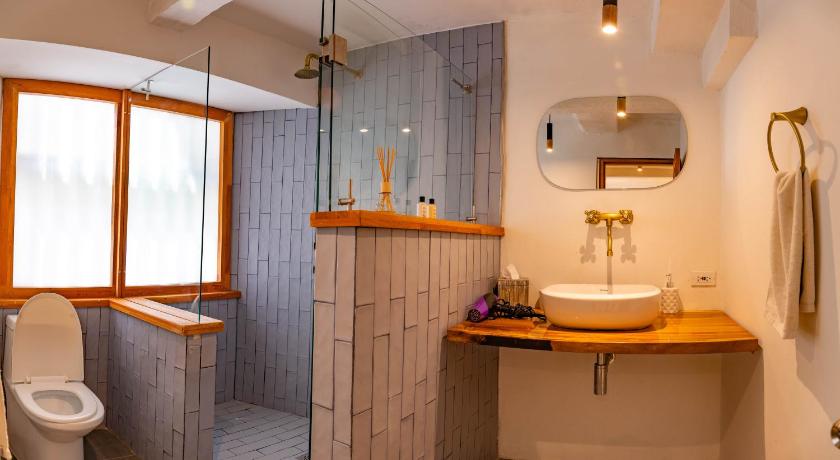 Image of Standard Double Room 3