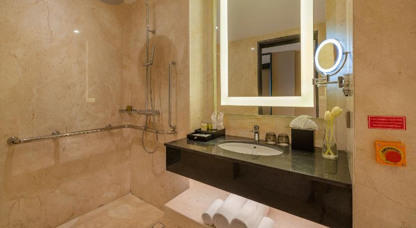 Image of King Accessible Room 3