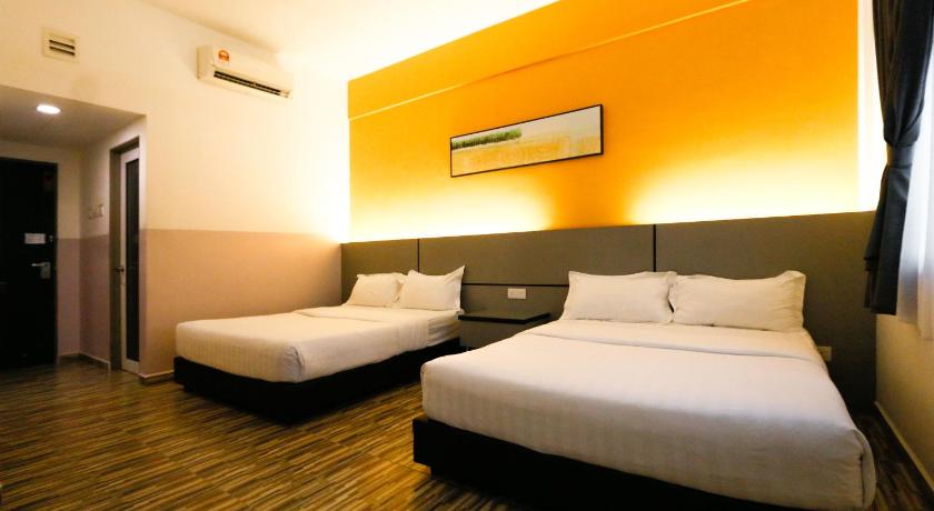 Image of Double Queen Room 4