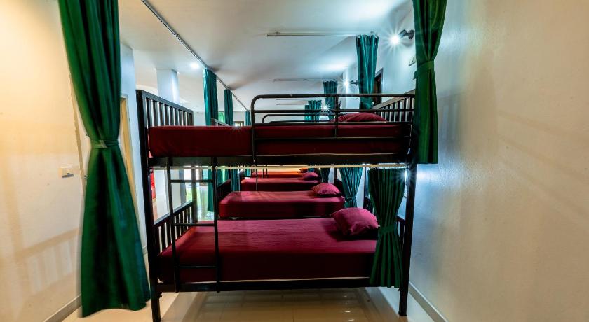 Image of Bed in 8-Bed Mixed Dormitory Room 4