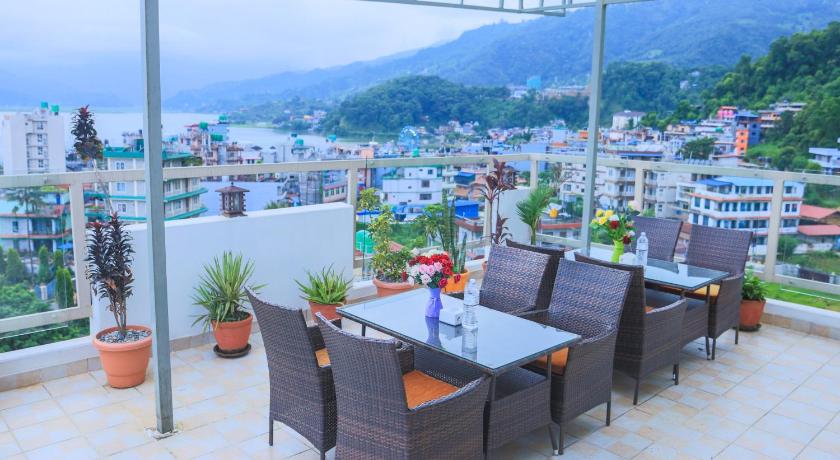 CHAUTARI BOUTIQUE HOTEL — Pokhara (5)