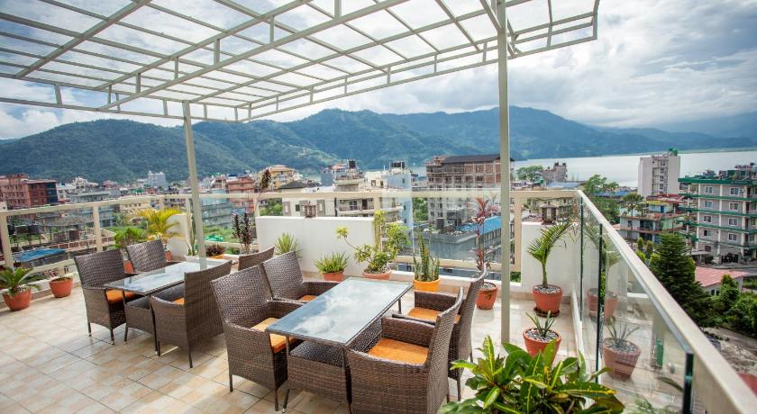 CHAUTARI BOUTIQUE HOTEL – Pokhara, FL