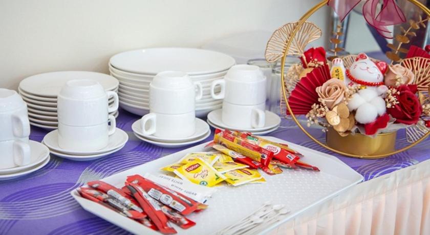 Pontian Kechil Southern Tip Hotel - City & 100m walk to McDonald's & FREE DOBI 3-Star Hotel exterior