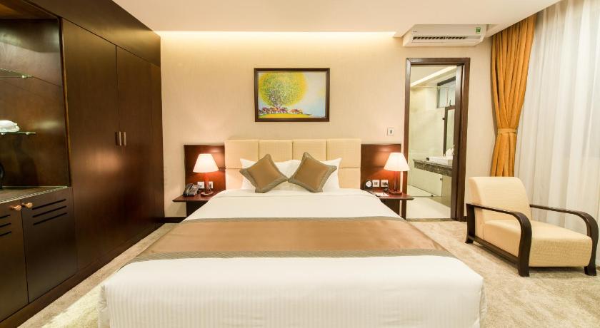 Image of Superior Twin 5