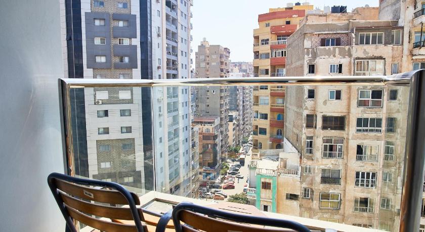 Image of Twin Executive Room With City View 14