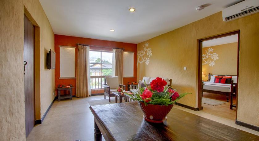 Image of Executive Suite with Balcony 9