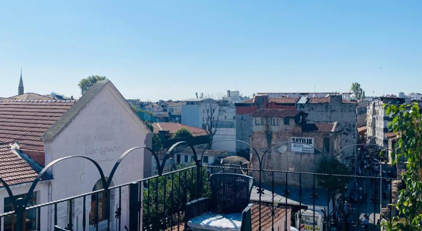 Stylish Hotel Old City - image 2