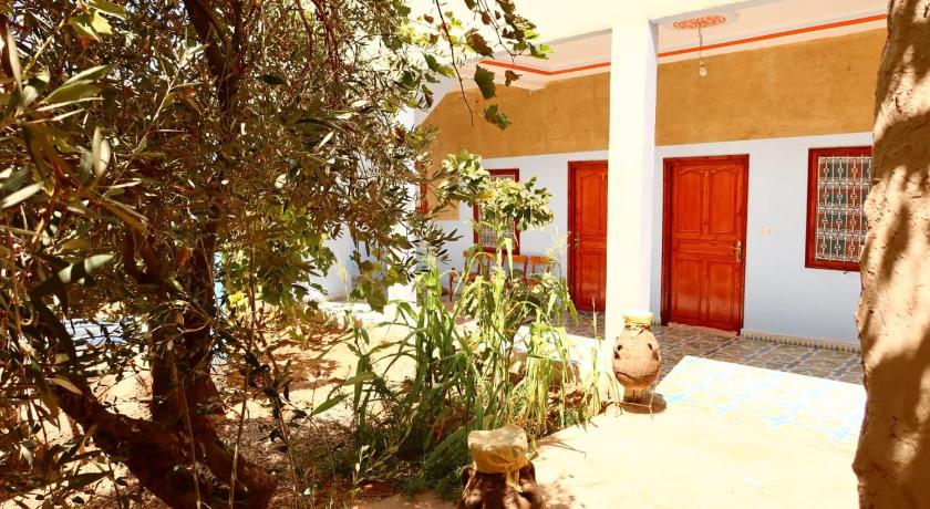 gite d'etape ziz oasis