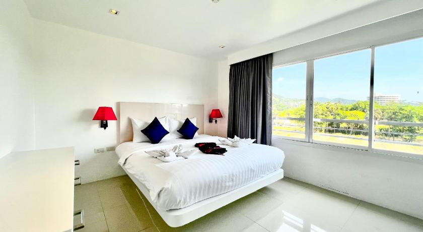 Image of Two Bedroom Suite 8