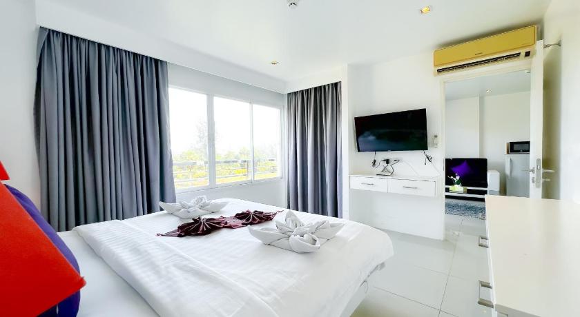Image of Two Bedroom Suite 10