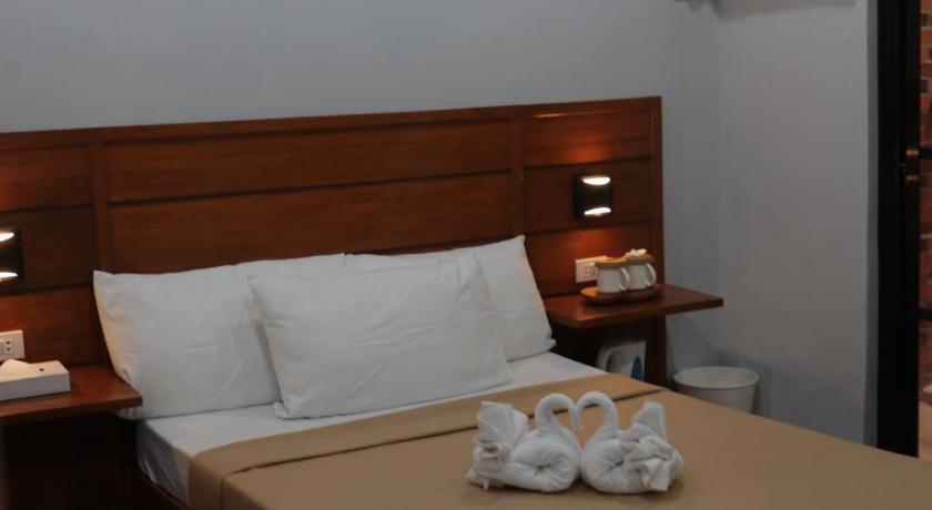 Cerca Hotel - image 39
