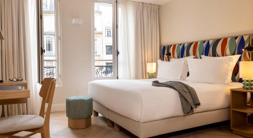Padam Hotel
