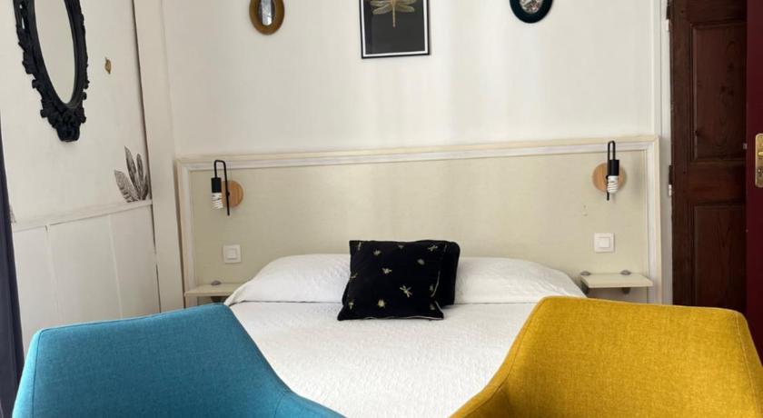 Image of Standard Double Room 2