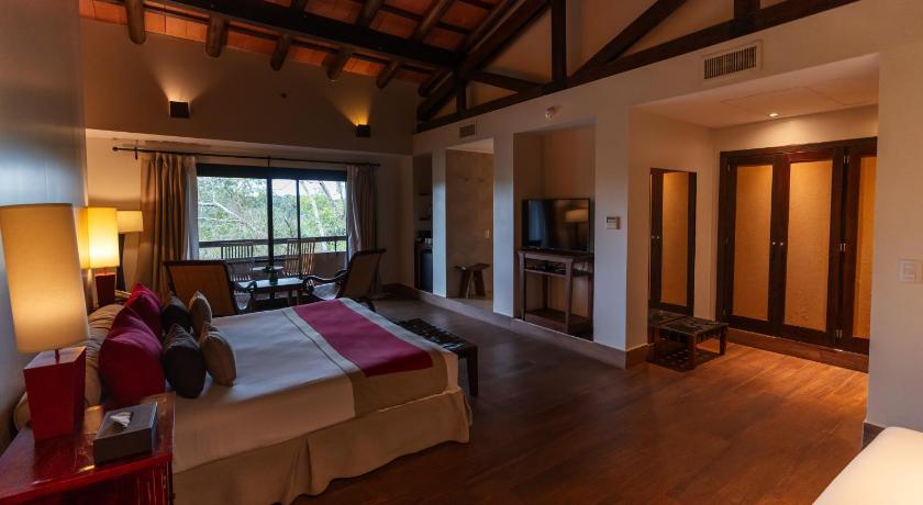 Image of Double Suite 3
