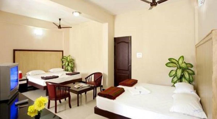 Hotel Subam Palani photo