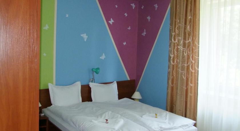 Zdjęcie: Pokój Dwuosobowy typu Deluxe z 1 lub 2 łóżkami (Deluxe Double or Twin Room) 4