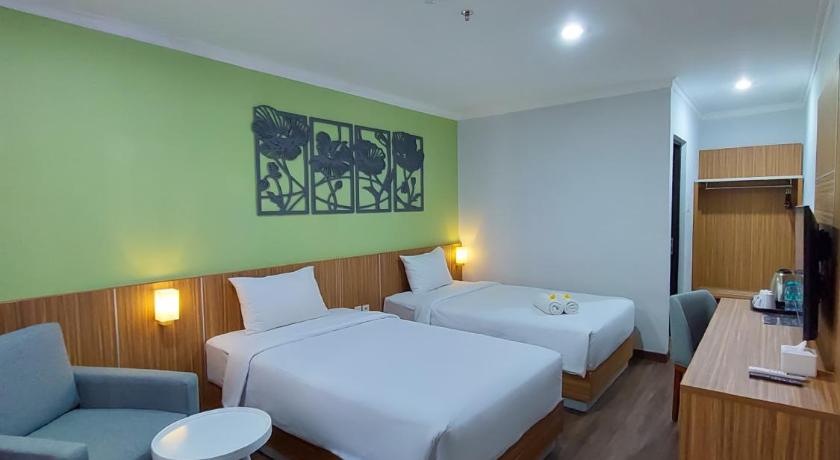 Image of Deluxe Twin Room 0