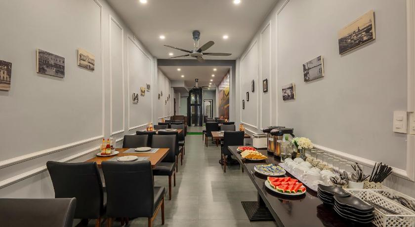 La Renta Premier Hotel & Spa – Hanoi, NY