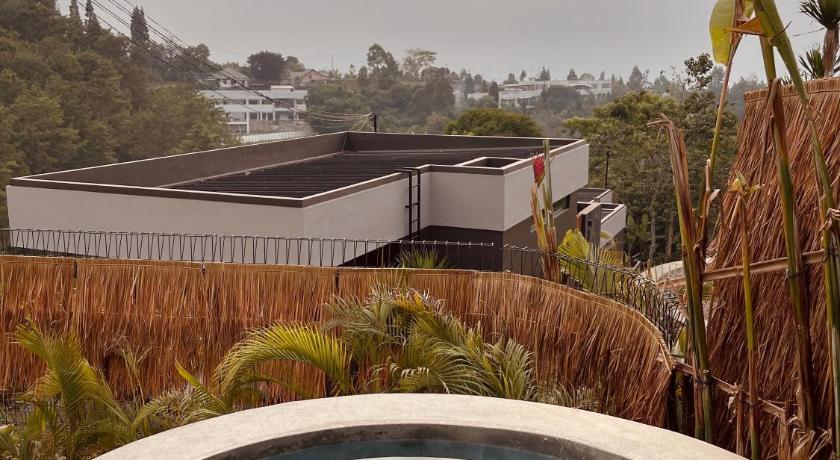 THE HILL By The Villas 100 - image 7