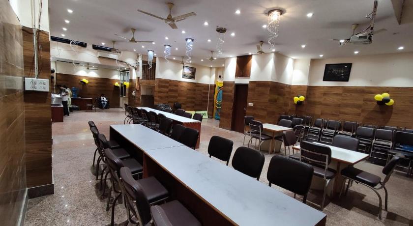 Stay @ 203 - image 18