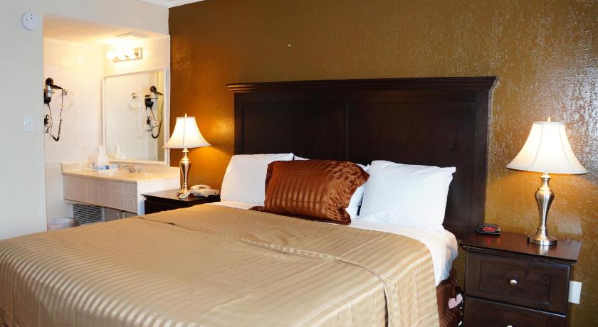 Americas Best Value Inn & Suites Kansas City