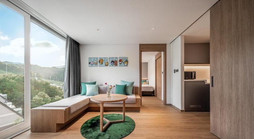 Image of Kakao Friends themed Sky Suite 0