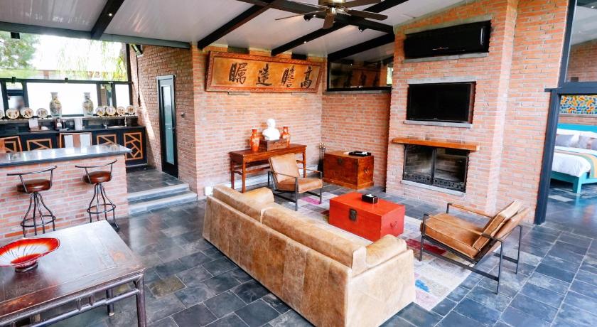 Image of Suite 3
