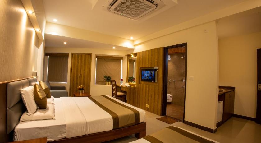 曼加洛尔 Metro Plaza Hotel by RAK Rooms 3星级 酒店 泳池