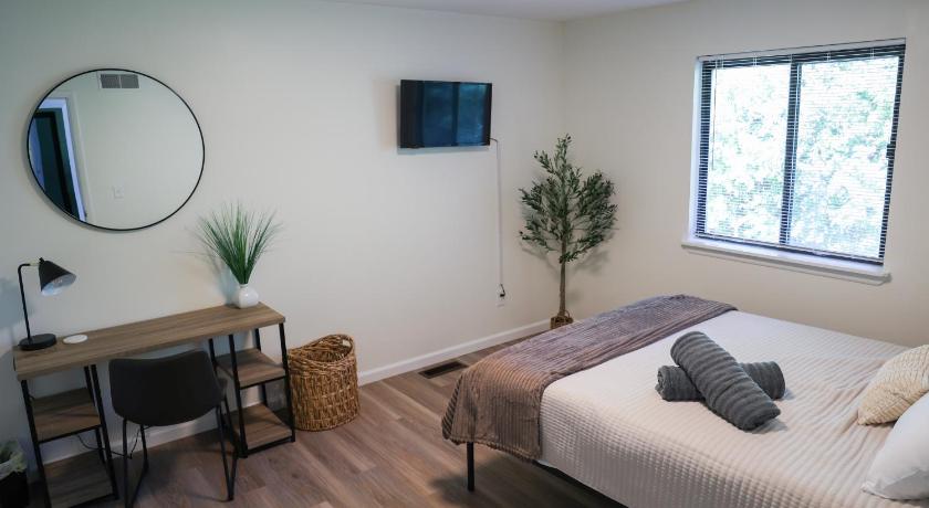 클리블랜드 (OH) 5-BR Serene Retreat Near CLE* Dogs welcome! 4성급 숙소 로비